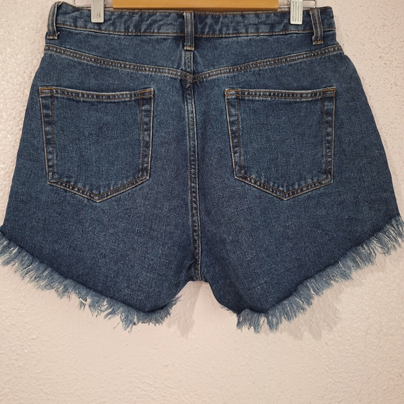 WILD FABLE Blue High-Waisted Jean Shorts - Picture 2 of 10